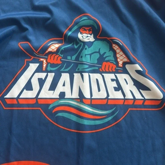 NEW YORK ISLANDERS Coyote Promotion Fisherman Wave Jersey Men’s Size Small